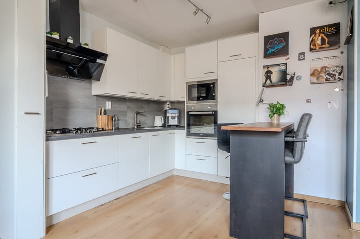 Photo 3 of Zadelmakerstraat 13