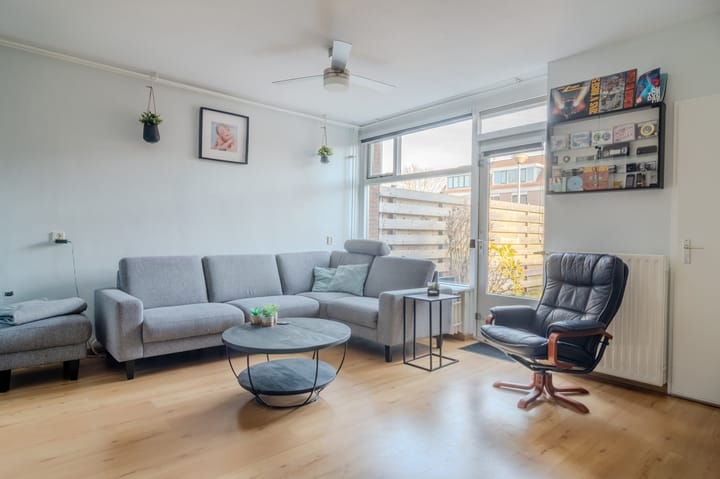 Photo 2 of Zadelmakerstraat 13