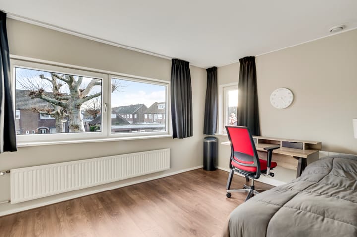 Foto 21 van Tuindorpstraat 10