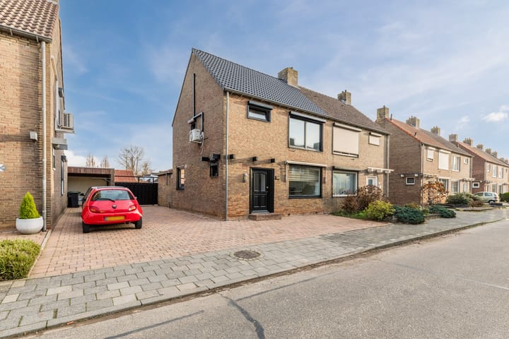 Photo 4 of Landweringstraat 38