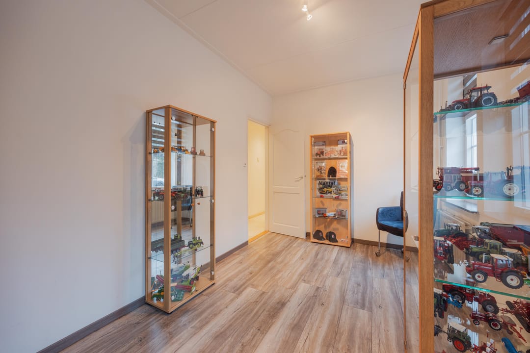Photo 22 of Crommentuijnstraat 12