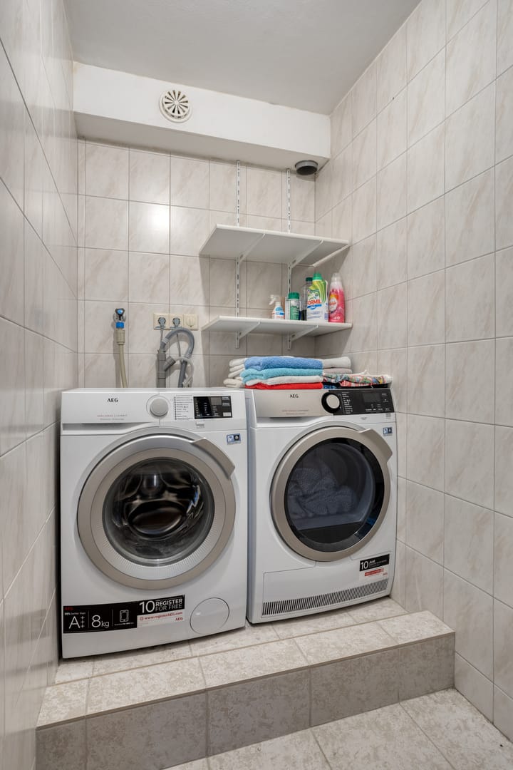 Photo 15 of Burgemeester Janssenstraat 39