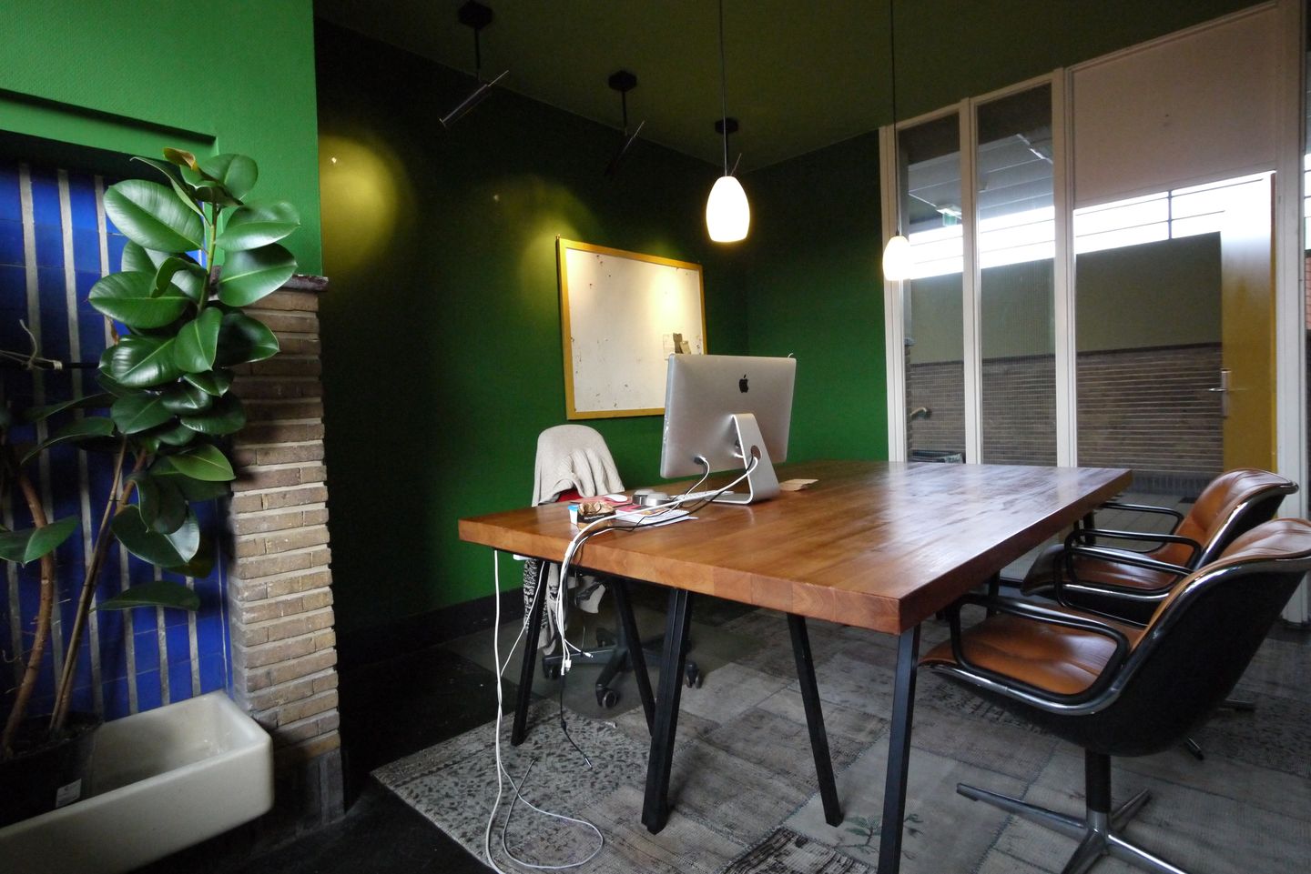 Bekijk foto 2 van Eemnesserweg 107