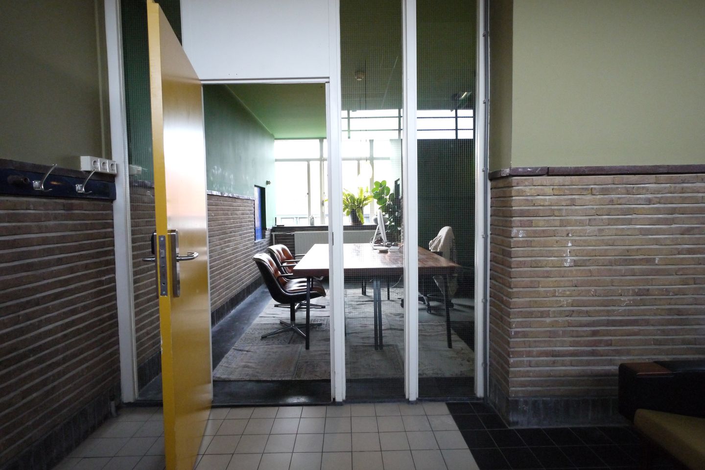 Bekijk foto 4 van Eemnesserweg 107