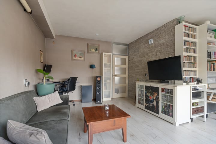 Photo 7 of Zwanebloemlaan 3