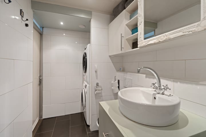 Photo 21 of Zwanebloemlaan 3