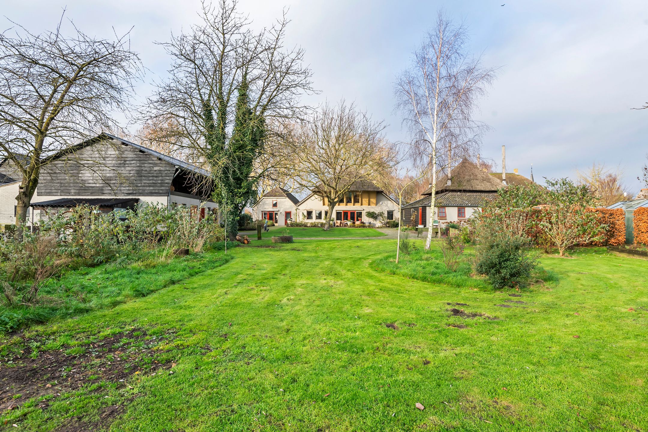 Foto 24 van Dorpsplein 2