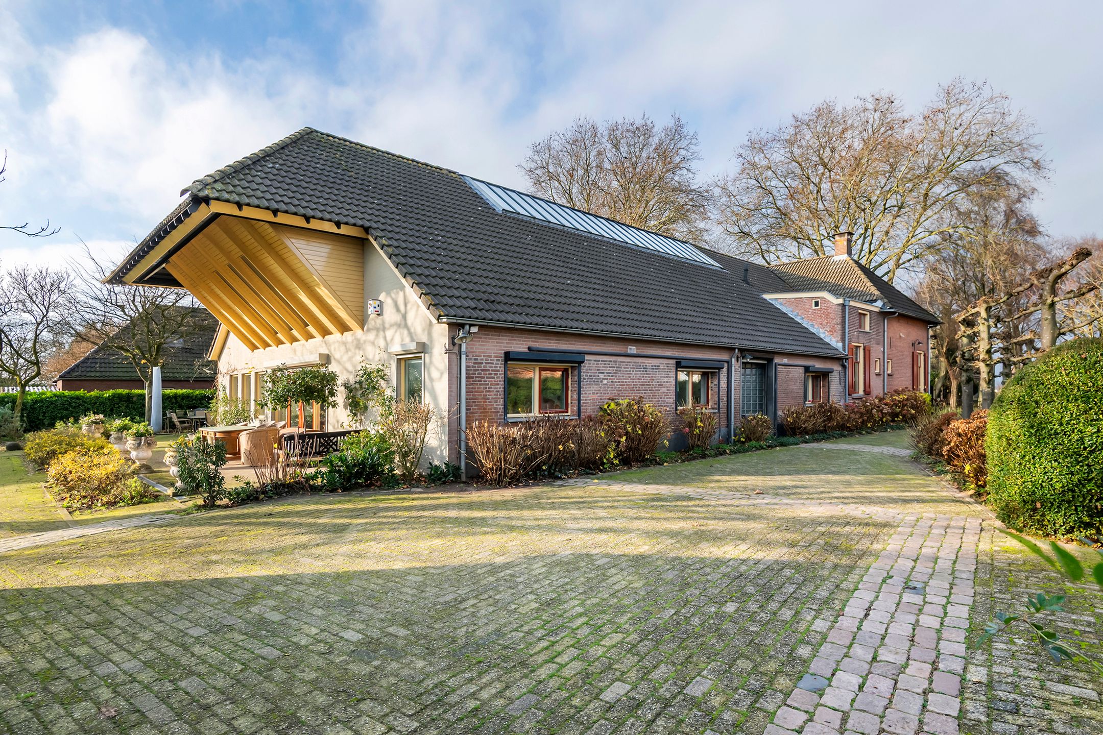 Foto 30 van Dorpsplein 2