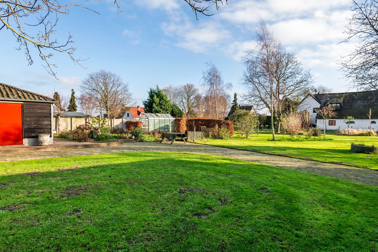 Foto 35 van Dorpsplein 2