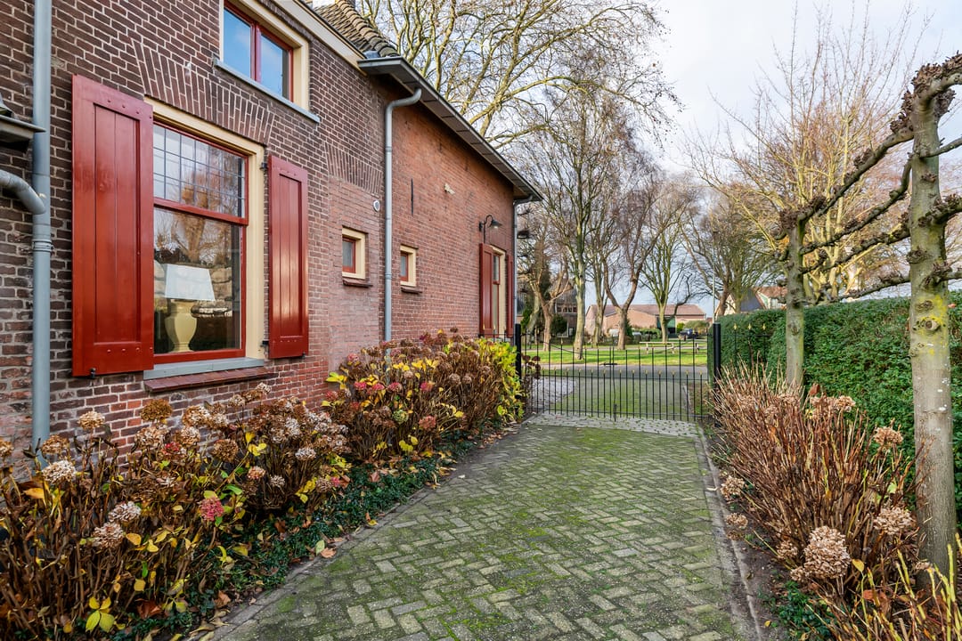 Foto 31 van Dorpsplein 2