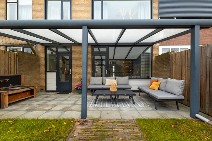 Foto 37 van van Wenastraat 9