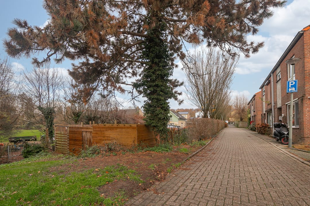 Foto 23 van Vroenhof 27