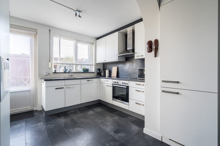 Photo 9 of Kapittelstraat 16