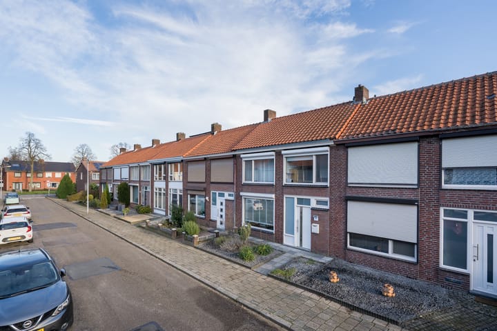 Photo 40 of Kapittelstraat 16