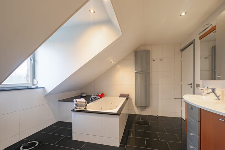 Foto 19 van Hemeling 15