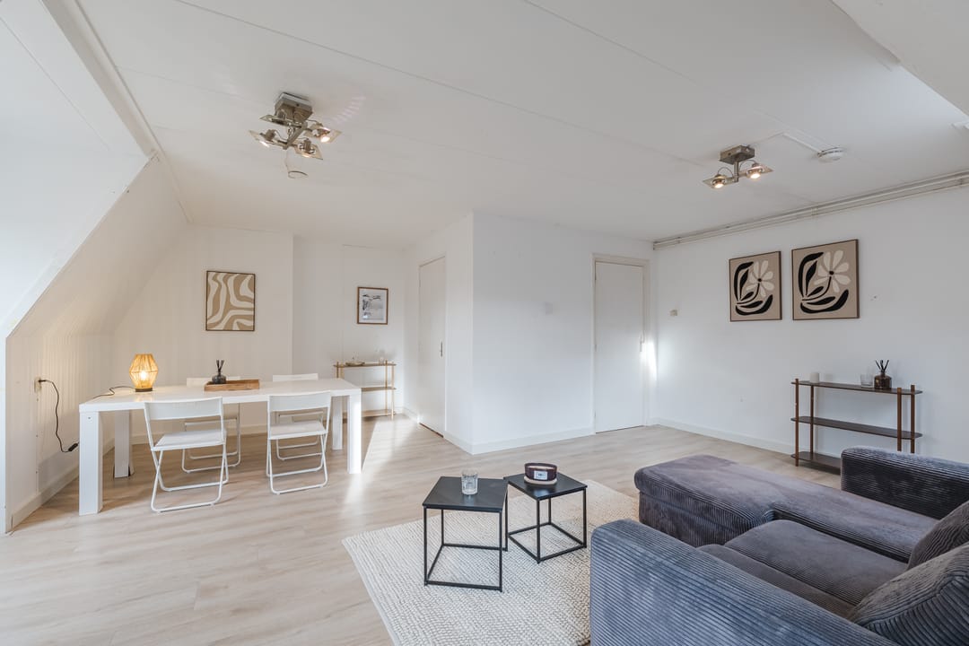 Photo 11 of Stoeldraaierstraat 15-A