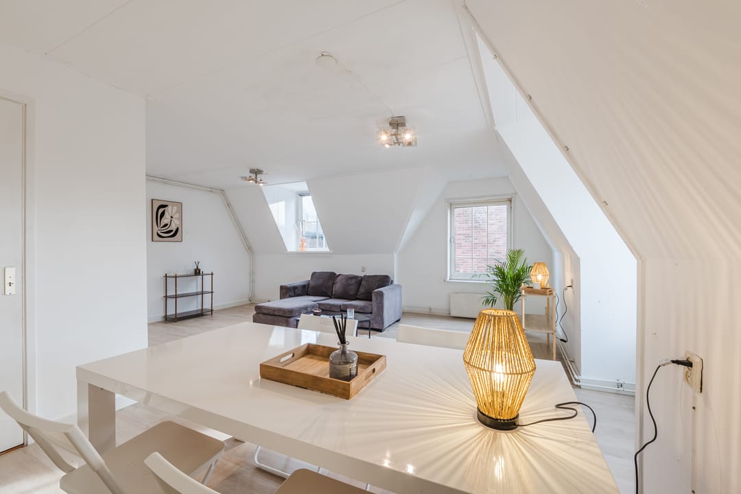 Photo 13 of Stoeldraaierstraat 15-A