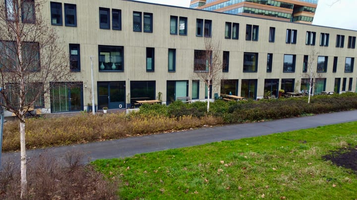 Foto 9 van Tonkensstraat 17