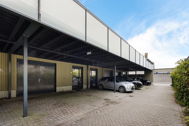 Foto 13 van Tonkensstraat 17