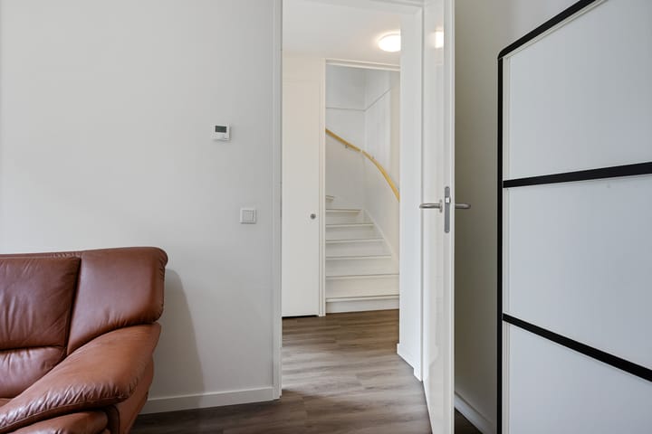 Foto 22 van Tonkensstraat 17