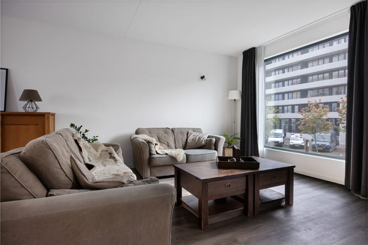 Foto 27 van Tonkensstraat 17