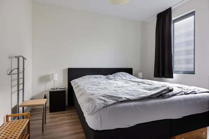 Foto 43 van Tonkensstraat 17