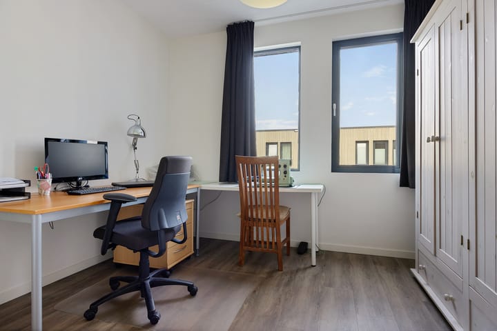 Foto 46 van Tonkensstraat 17