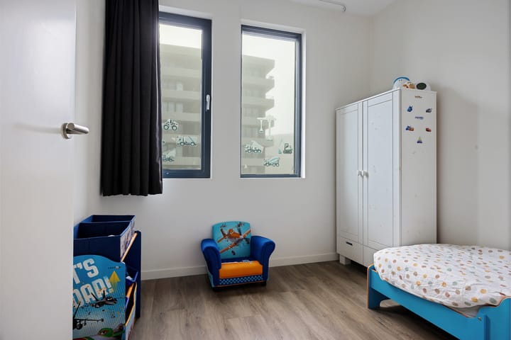 Foto 47 van Tonkensstraat 17