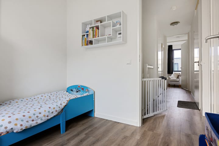 Foto 48 van Tonkensstraat 17