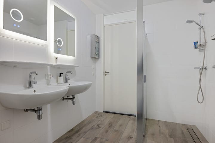 Foto 51 van Tonkensstraat 17