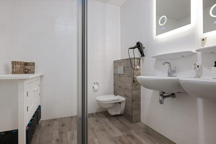 Foto 52 van Tonkensstraat 17