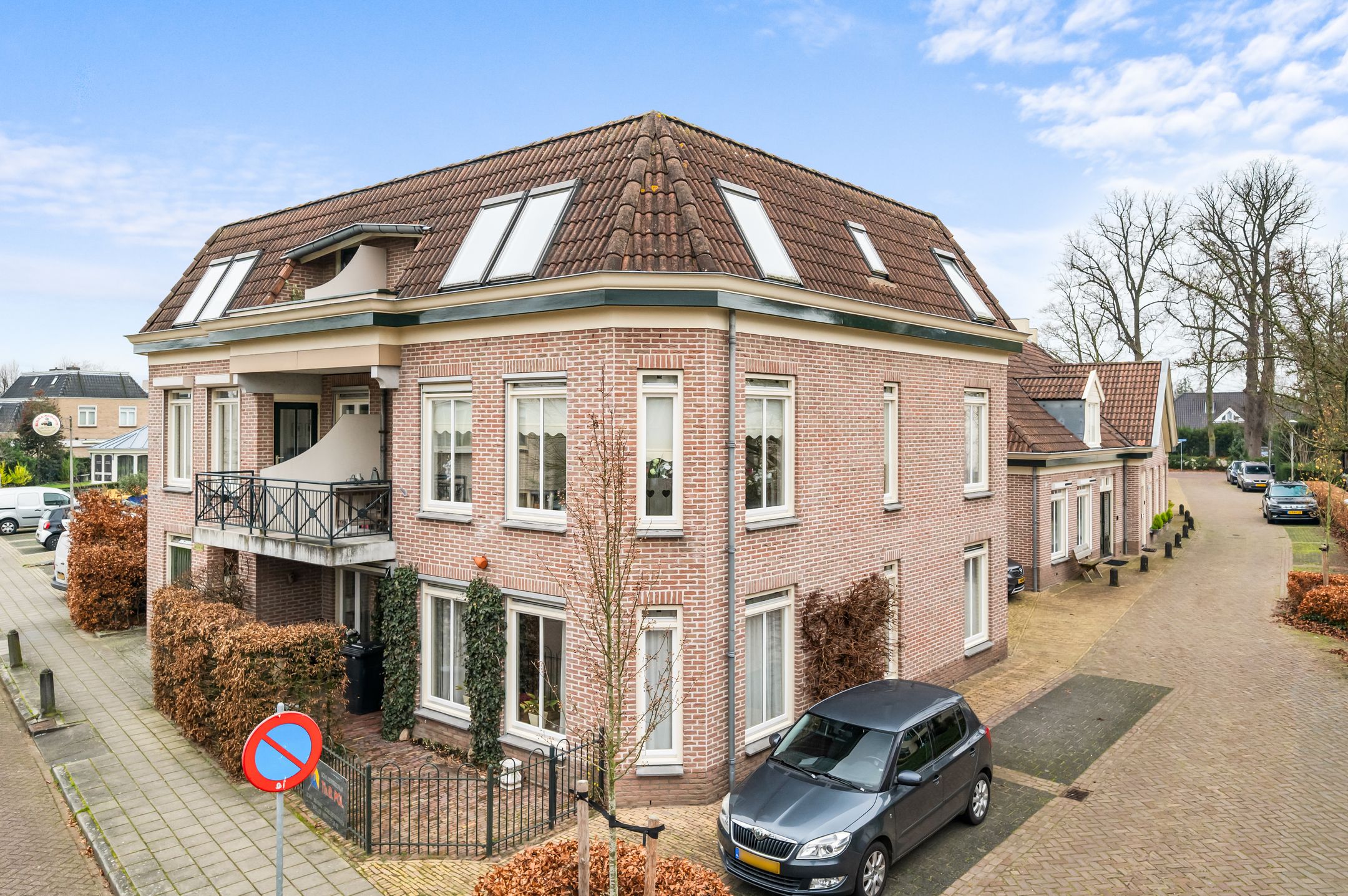 Buying a house in The Netherlands., Schoolstraat 4-D