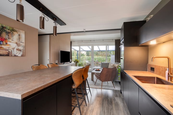 Foto 7 van Bijsselseweg 11-16