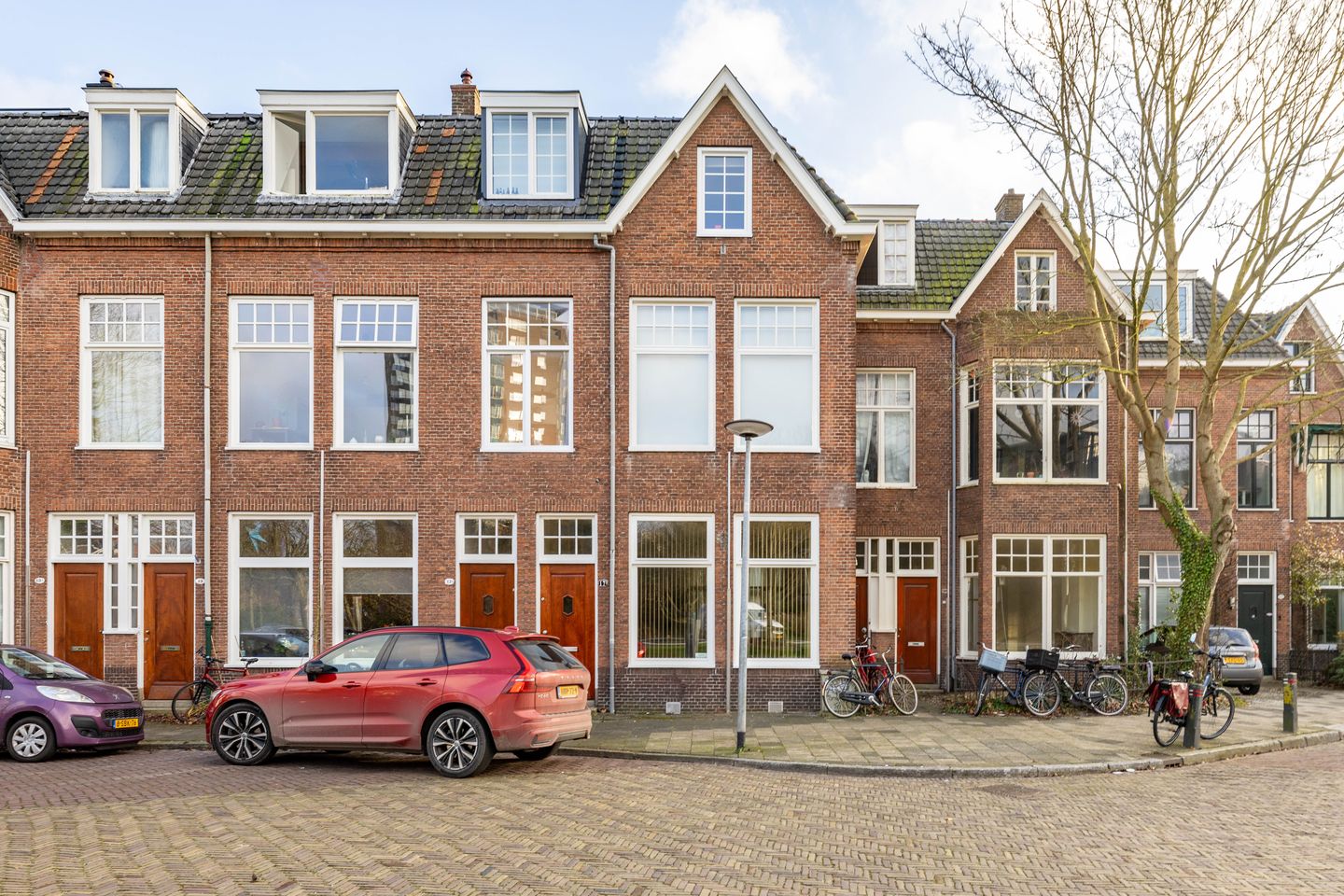 Foto 4 van Petrus Campersingel 17