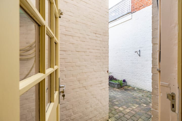 Foto 33 van Petrus Campersingel 17