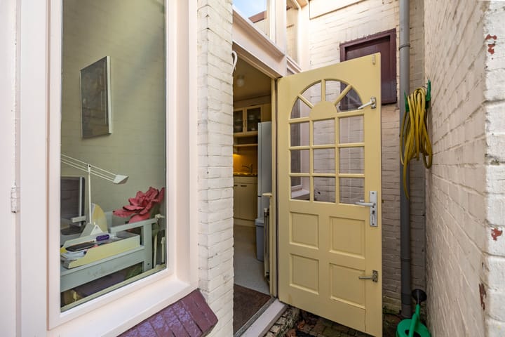 Foto 39 van Petrus Campersingel 17