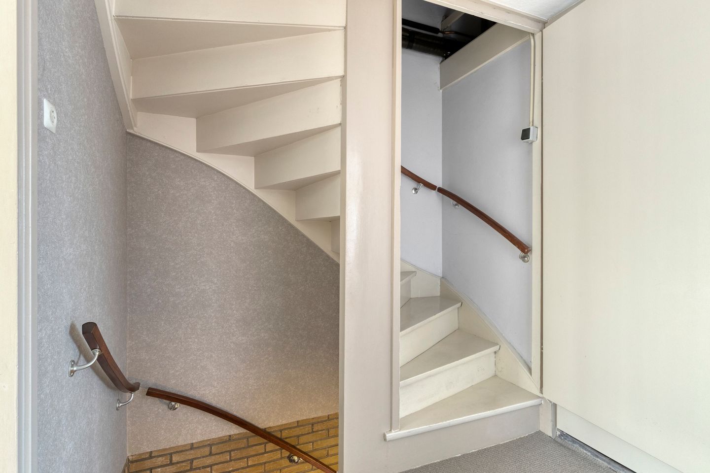 Photo 20 of Arentzenstraat 1