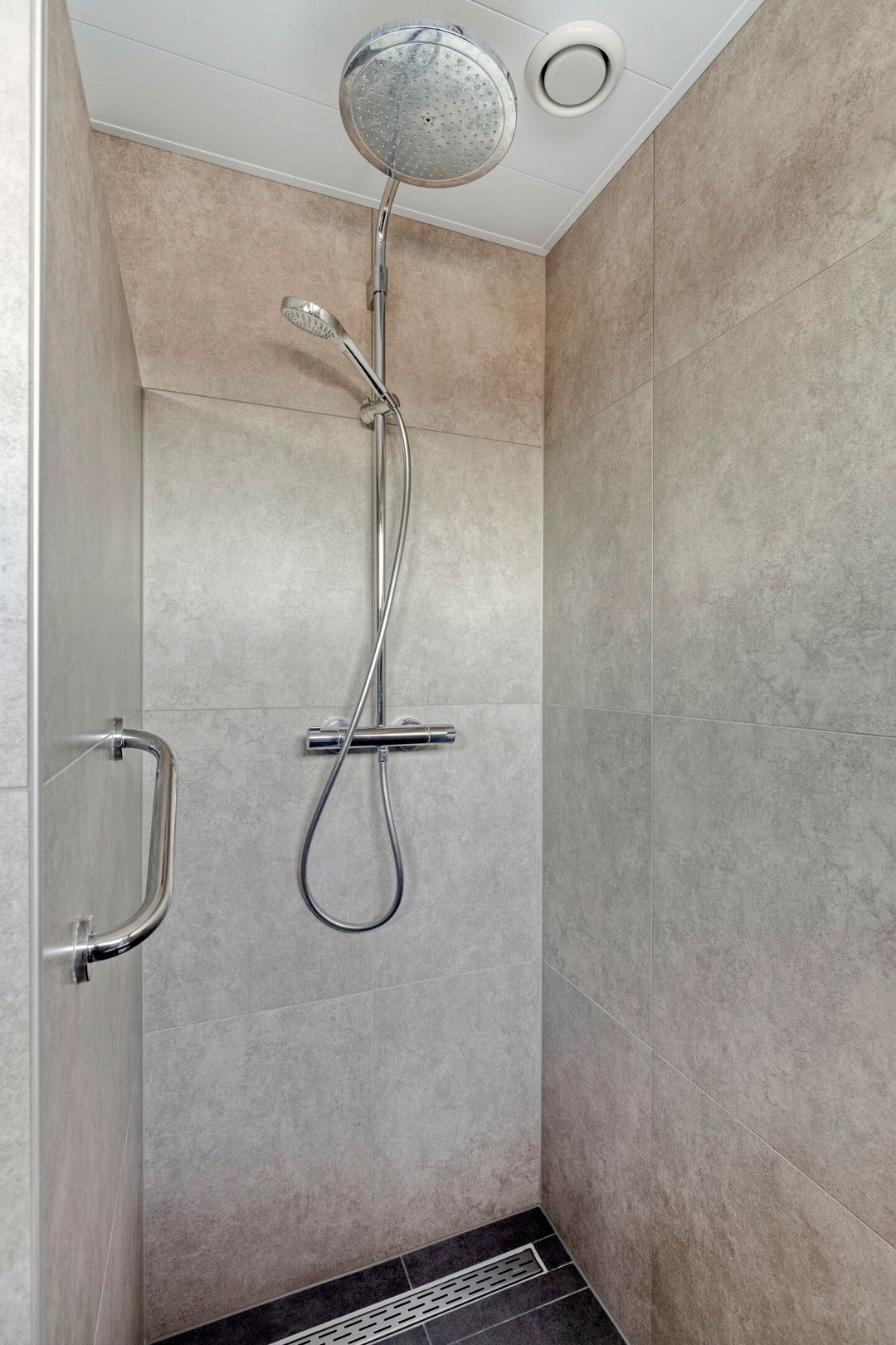 Photo 23 of Arentzenstraat 1