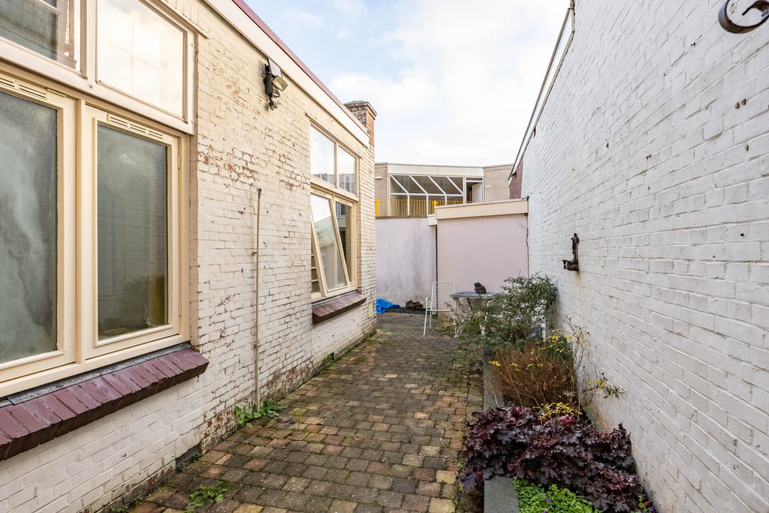 Foto 38 van Petrus Campersingel 17