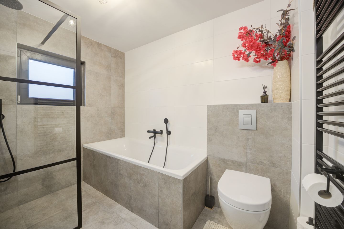 Photo 29 of Jacob Catslaan 31