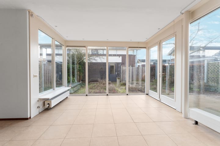 Foto 9 van Leeuwencamp 1