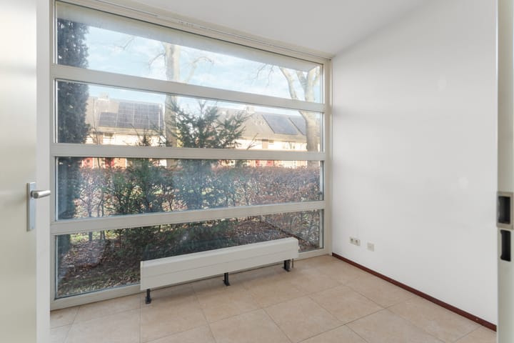 Foto 18 van Leeuwencamp 1