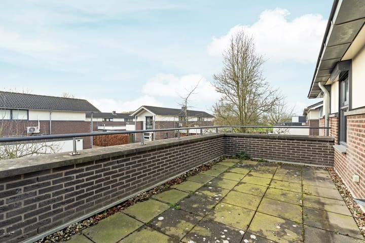 Foto 24 van Leeuwencamp 1