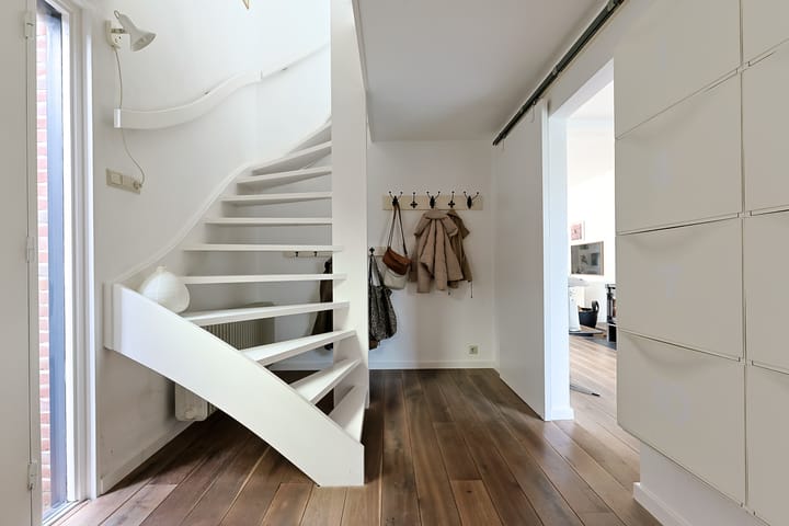 Foto 8 van Stationsweg 10-A