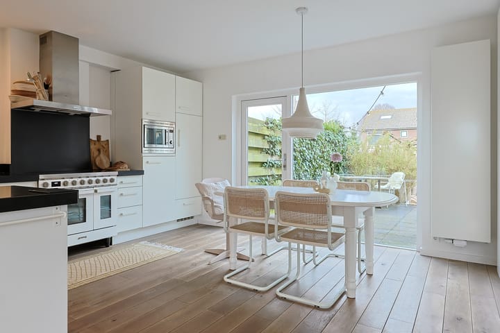 Foto 10 van Stationsweg 10-A