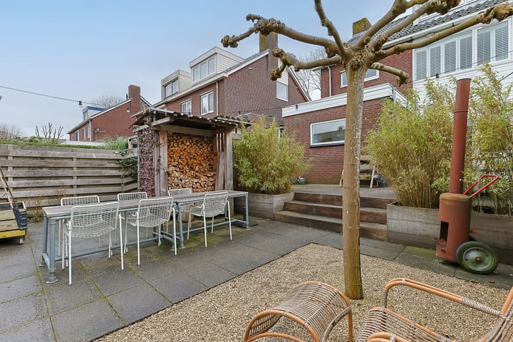 Foto 23 van Stationsweg 10-A