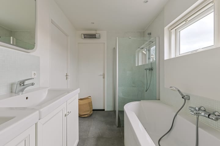 Foto 38 van Stationsweg 10-A