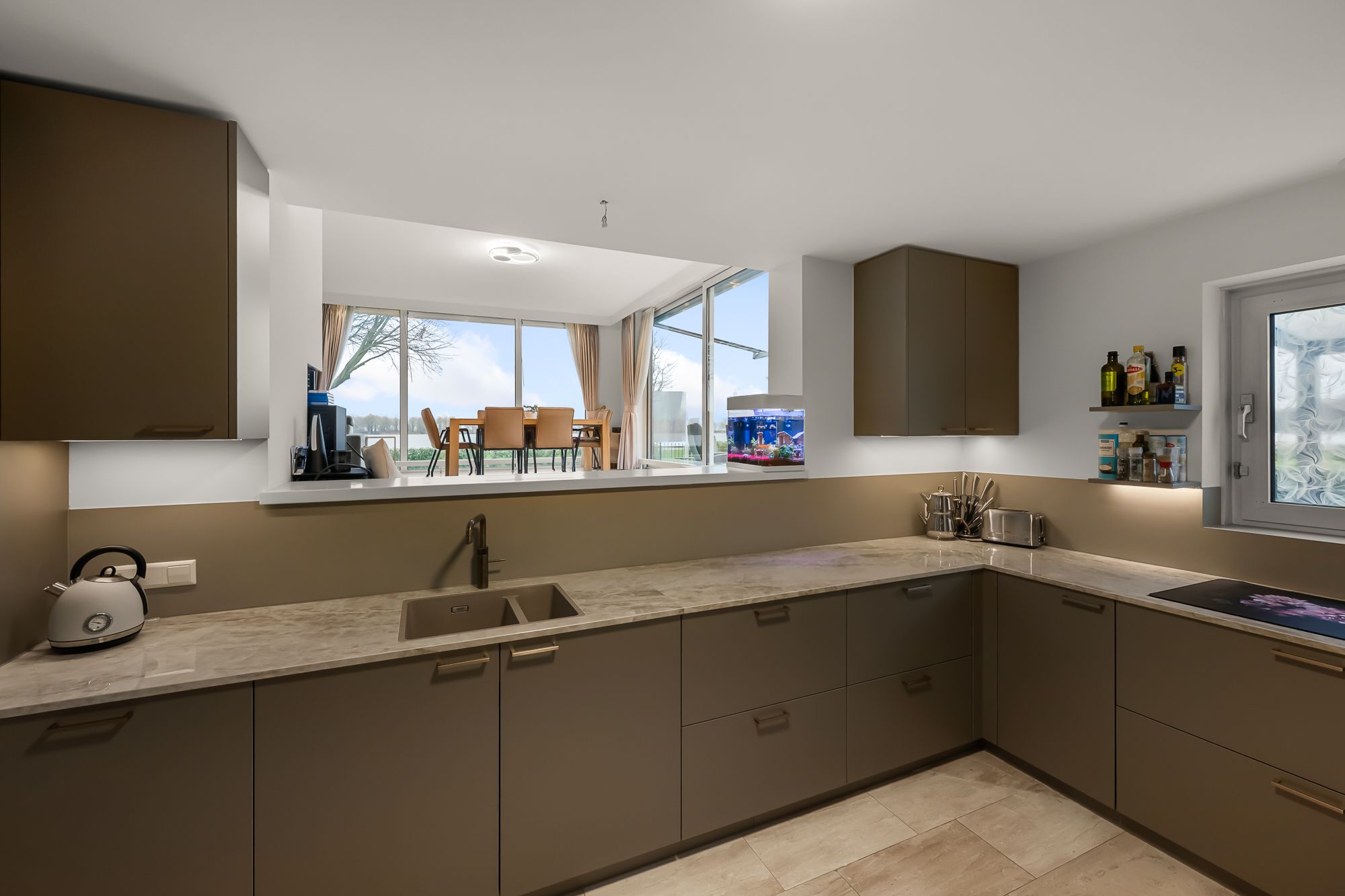 Foto 9 van Barnsteenstraat 83