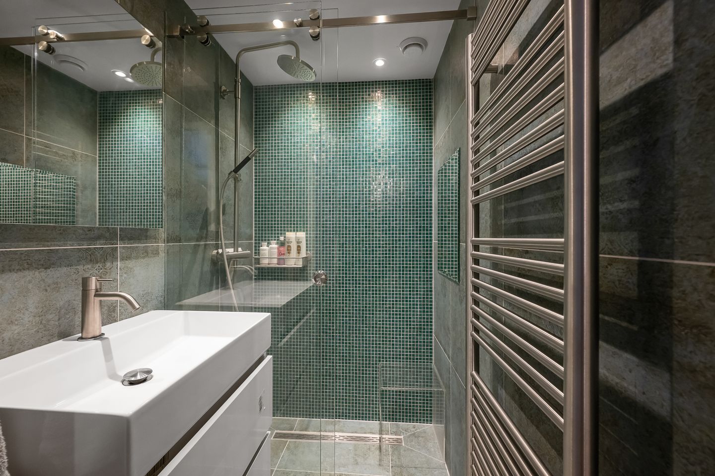 Foto 14 van Barnsteenstraat 83