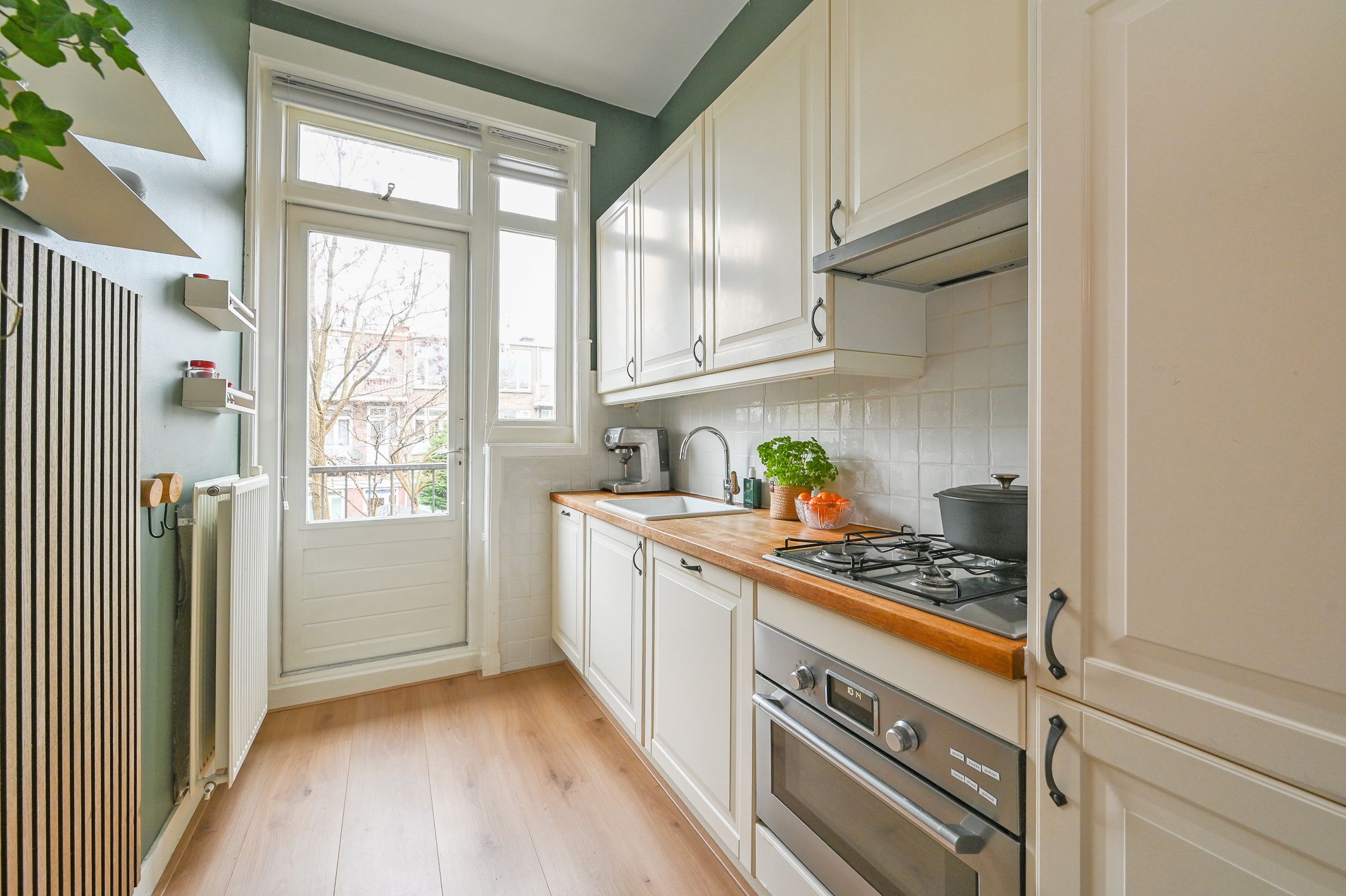 Photo 3 of Stuyvesantstraat 246